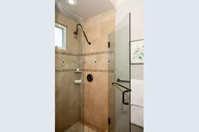 935 Lundy Ln, Los Altos, CA 94024 - Photo 18