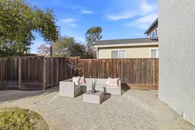 1729 Maysong Ct, San Jose, CA 95131 - Photo 34