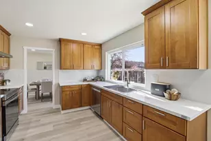 1729 Maysong Ct, San Jose, CA 95131 - Photo 12