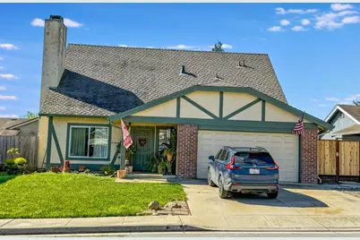 203 Plum Hill Dr, Watsonville, CA 95076 - Photo 1