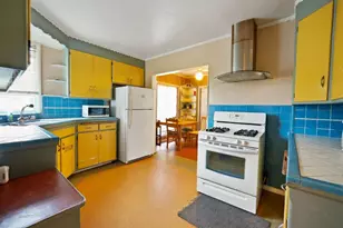 3466 Oak Knoll Blvd, Oakland, CA 94605 - Photo 10