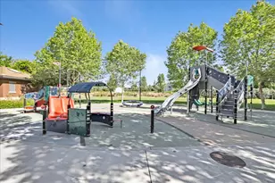 1405 Coyote Creek Way, Milpitas, CA 95035 - Photo 34