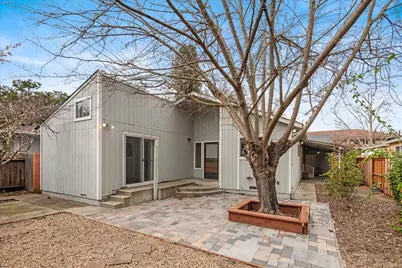 467 Center St, Redwood City, CA 94061 - Photo 22