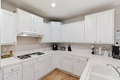 646 Woodland Ter, San Jose, CA 95112 - Photo 44