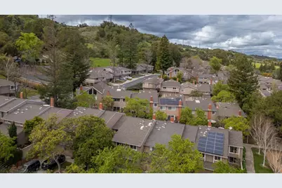 10177 Camberley Ln, Cupertino, CA 95014 - Photo 58
