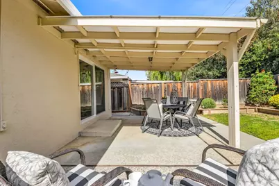 1124 Elmsford Dr, Cupertino, CA 95014 - Photo 30