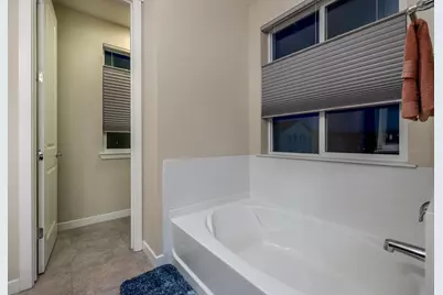 1290 Marille, Hollister, CA 95023 - Photo 20