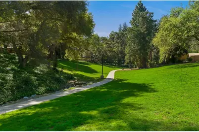 600 Pennsylvania Ave 14, Los Gatos, CA 95030 - Photo 32