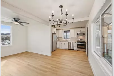 360 Bradford St, San Francisco, CA 94110 - Photo 10