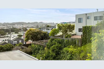 360 Bradford St, San Francisco, CA 94110 - Photo 24