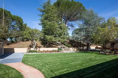 26201 Dori Ln, Los Altos Hills, CA 94022 - Photo 48
