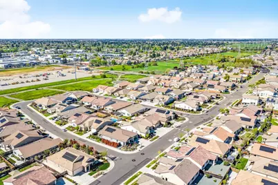 9264 Odyssey Cir, Elk Grove, CA 95624 - Photo 40