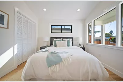 604 Oak Dr, Capitola, CA 95010 - Photo 10