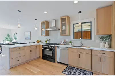 604 Oak Dr, Capitola, CA 95010 - Photo 18