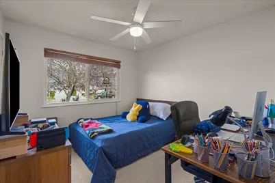 1330 Redwood Ln, Gilroy, CA 95020 - Photo 20