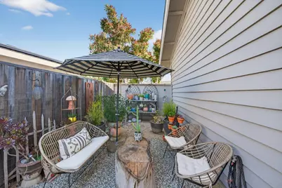 8325 Pinotage Ct, San Jose, CA 95135 - Photo 54