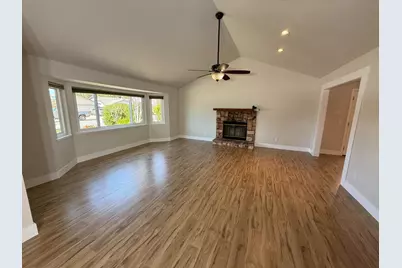 691 Clearview Dr, Hollister, CA 95023 - Photo 20