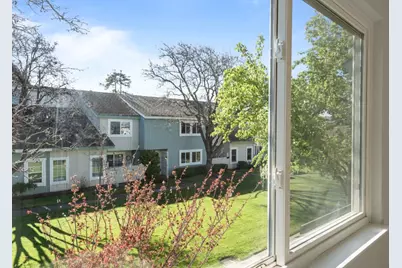 1023 Lark Ln, Foster City, CA 94404 - Photo 38