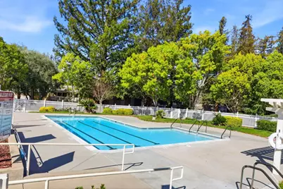 5471 Cribari Grn, San Jose, CA 95135 - Photo 32