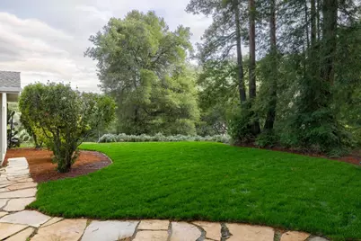 28100 Radcliffe Ln, Los Altos Hills, CA 94022 - Photo 36