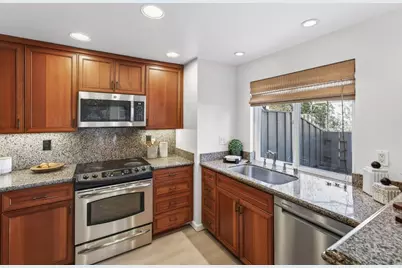 11093 Firethorne Dr, Cupertino, CA 95014 - Photo 12