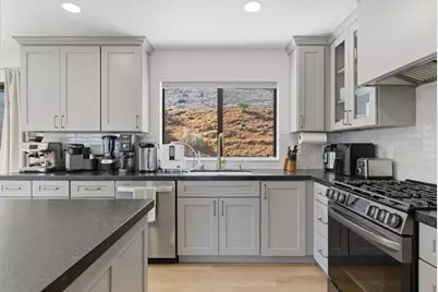 1510 Welburn Ave, Gilroy, CA 95020 - Photo 16