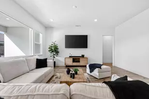 240 Scarlett Wy, Hollister, CA 95023 - Photo 10