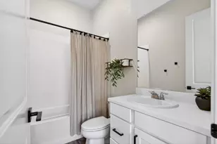 240 Scarlett Wy, Hollister, CA 95023 - Photo 28