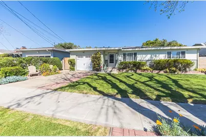 58 Young Dr, Salinas, CA 93901 - Photo 1
