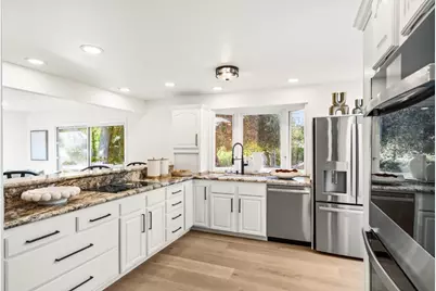 22044 Creekside Ct, Cupertino, CA 95014 - Photo 28