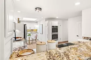 22044 Creekside Ct, Cupertino, CA 95014 - Photo 26