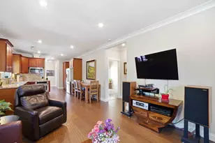 704 S 12th St, San Jose, CA 95112 - Photo 4