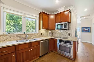 704 S 12th St, San Jose, CA 95112 - Photo 6