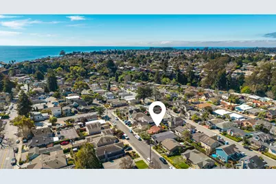 609 Oak Dr, Capitola, CA 95010 - Photo 2