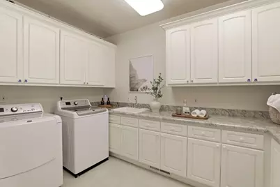 140 Tobin Clark Dr, Hillsborough, CA 94010 - Photo 42