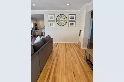 1639 Cypress Ave, San Mateo, CA 94401 - Photo 4