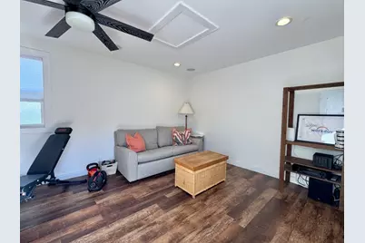 1639 Cypress Ave, San Mateo, CA 94401 - Photo 26