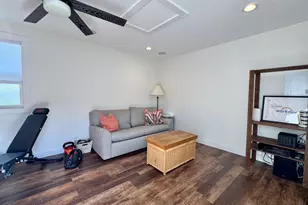 1639 Cypress Ave, San Mateo, CA 94401 - Photo 26