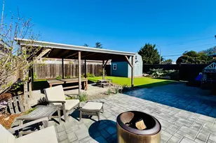 1639 Cypress Ave, San Mateo, CA 94401 - Photo 22