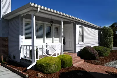 1639 Cypress Ave, San Mateo, CA 94401 - Photo 2