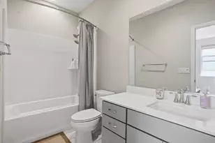 2733 Sorano Ct, San Jose, CA 95111 - Photo 12