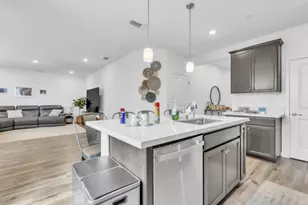 1618 Aleppo Ln, Sacramento, CA 95834 - Photo 8