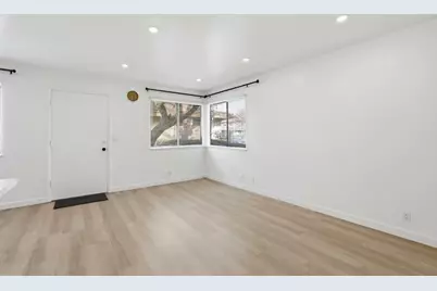 861 Wyman Way 2, San Jose, CA 95133 - Photo 4