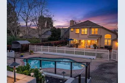 9123 Rancho Hills Dr, Gilroy, CA 95020 - Photo 18