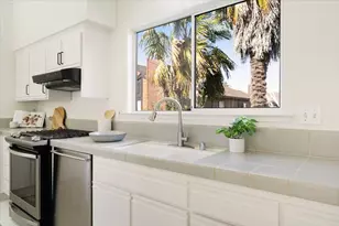 114 Annie Ln, Santa Cruz, CA 95062 - Photo 18