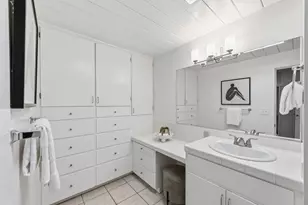 1080 Moffett Cir, Palo Alto, CA 94303 - Photo 16