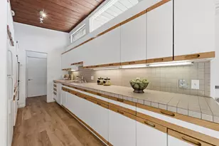 1080 Moffett Cir, Palo Alto, CA 94303 - Photo 8