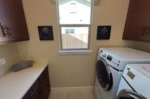 1517 Santana Ranch Dr, Hollister, CA 95023 - Photo 22