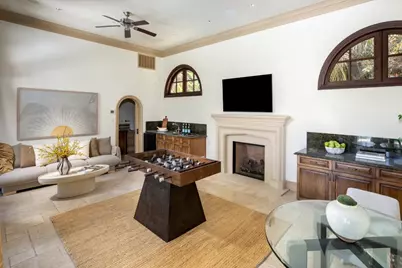 925 Seabury Rd, Hillsborough, CA 94010 - Photo 46