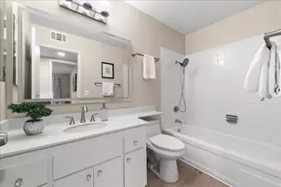 3323 La Mesa Dr 5, San Carlos, CA 94070 - Photo 18